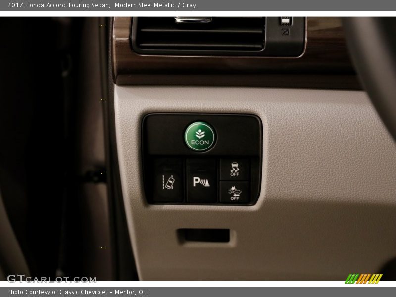 Modern Steel Metallic / Gray 2017 Honda Accord Touring Sedan