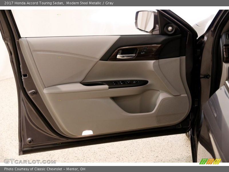 Modern Steel Metallic / Gray 2017 Honda Accord Touring Sedan