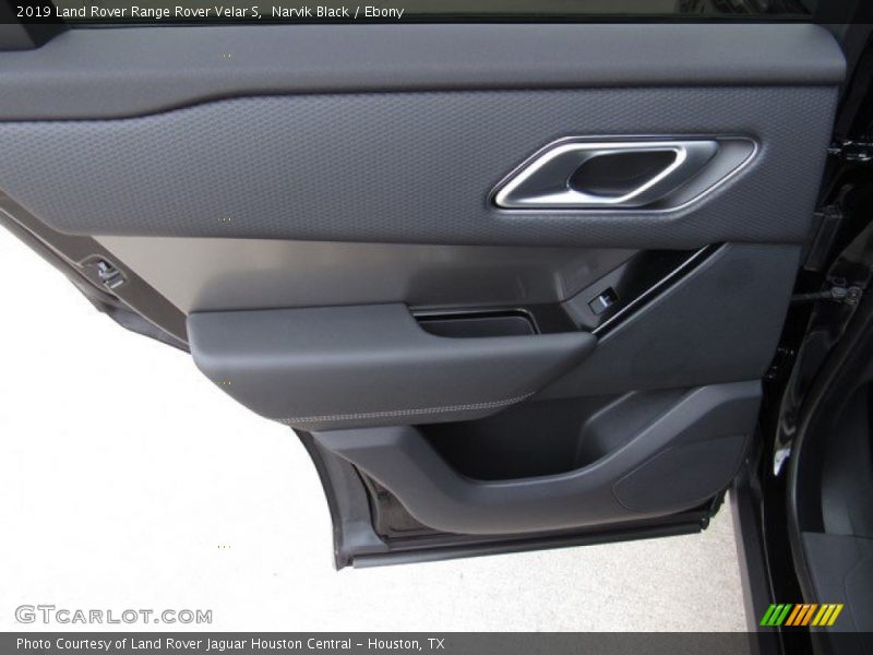 Door Panel of 2019 Range Rover Velar S