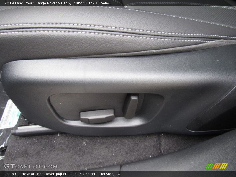 Narvik Black / Ebony 2019 Land Rover Range Rover Velar S