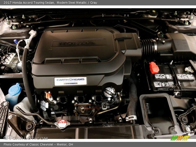 Modern Steel Metallic / Gray 2017 Honda Accord Touring Sedan