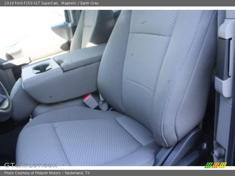 Magnetic / Earth Gray 2019 Ford F150 XLT SuperCab