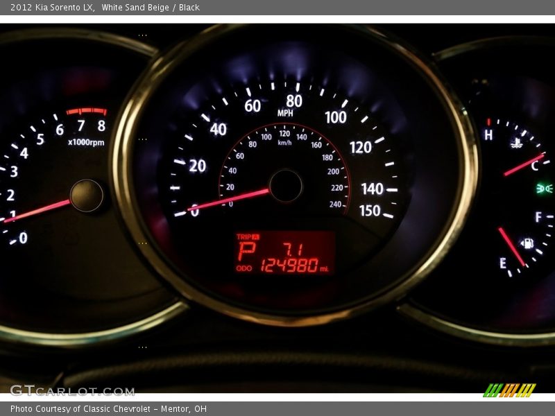 White Sand Beige / Black 2012 Kia Sorento LX