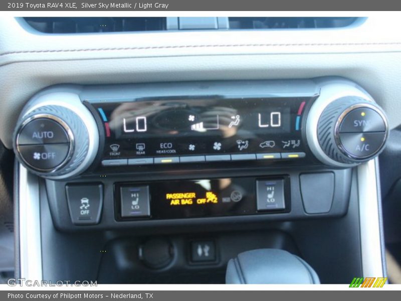 Silver Sky Metallic / Light Gray 2019 Toyota RAV4 XLE