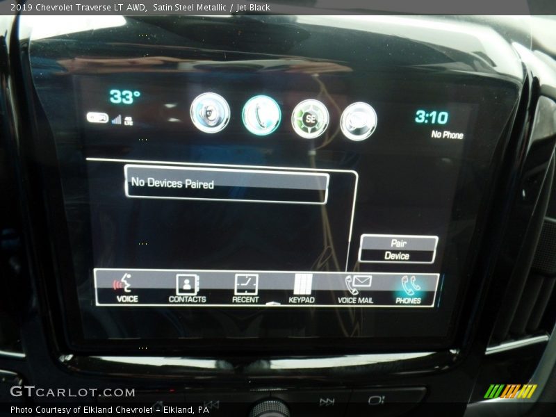 Satin Steel Metallic / Jet Black 2019 Chevrolet Traverse LT AWD