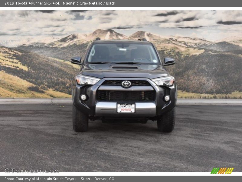 Magnetic Gray Metallic / Black 2019 Toyota 4Runner SR5 4x4