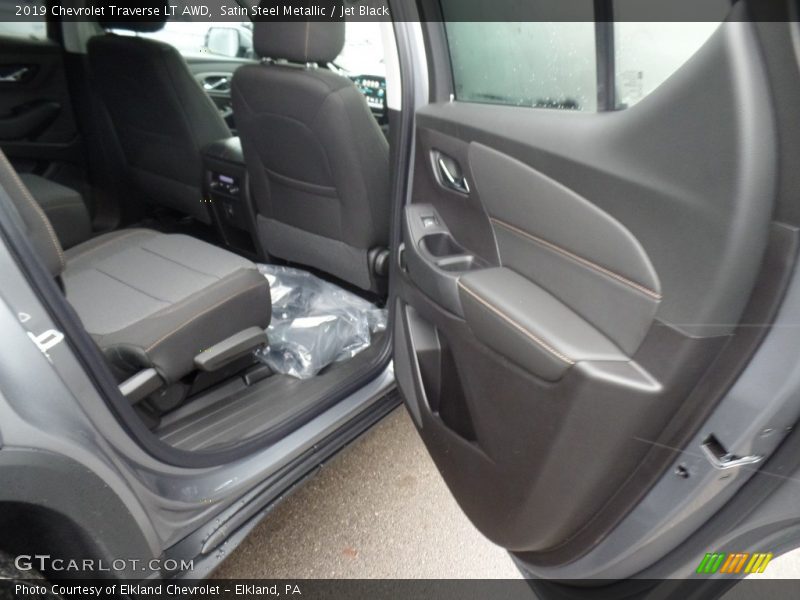 Satin Steel Metallic / Jet Black 2019 Chevrolet Traverse LT AWD