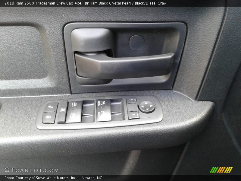 Brilliant Black Crystal Pearl / Black/Diesel Gray 2018 Ram 2500 Tradesman Crew Cab 4x4