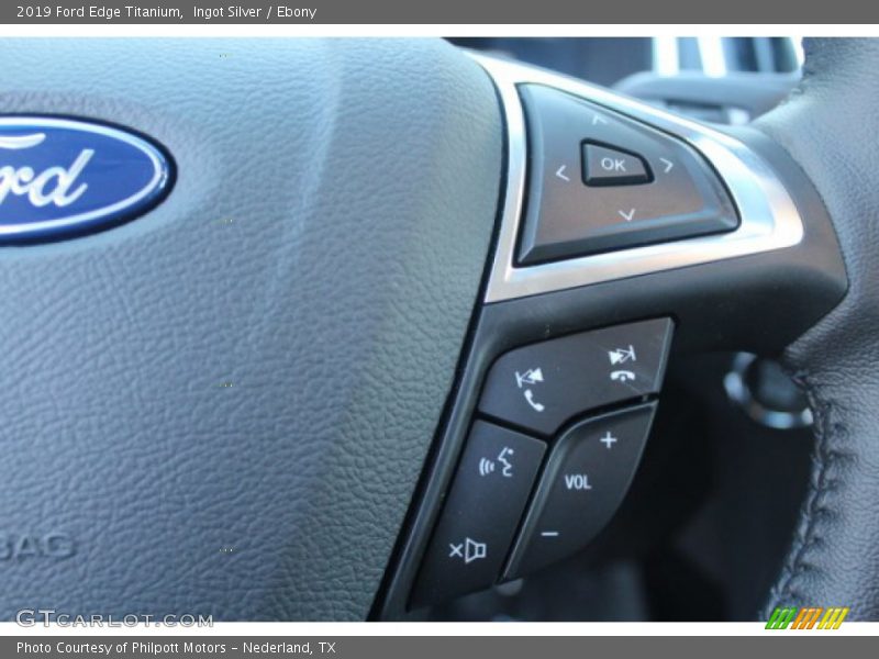 Ingot Silver / Ebony 2019 Ford Edge Titanium