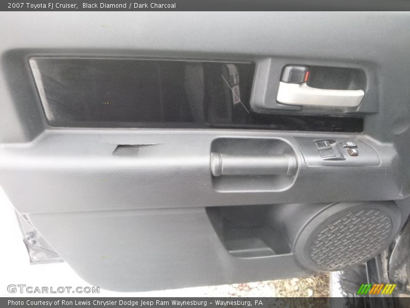Black Diamond / Dark Charcoal 2007 Toyota FJ Cruiser