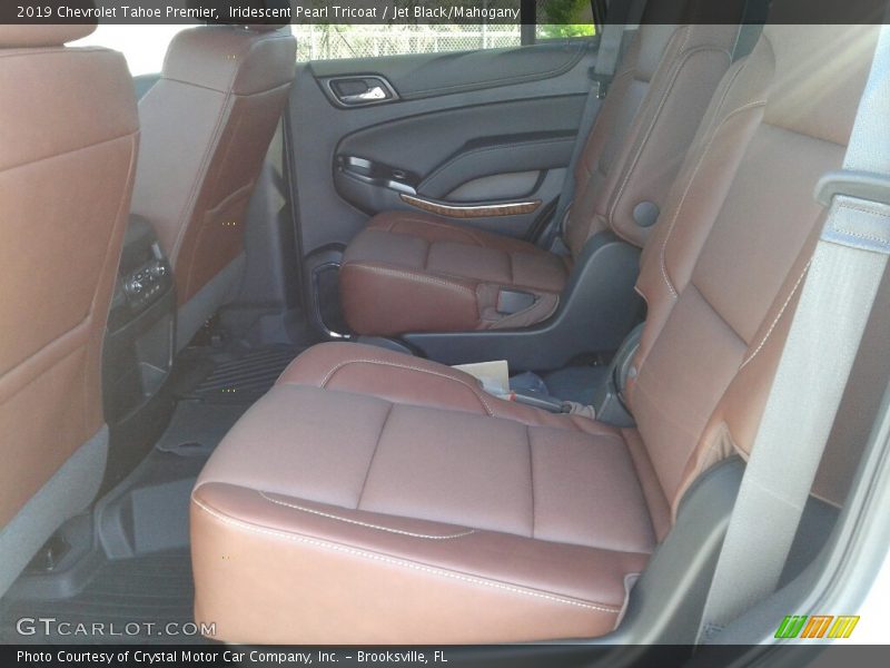 Iridescent Pearl Tricoat / Jet Black/Mahogany 2019 Chevrolet Tahoe Premier