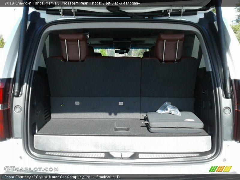 Iridescent Pearl Tricoat / Jet Black/Mahogany 2019 Chevrolet Tahoe Premier