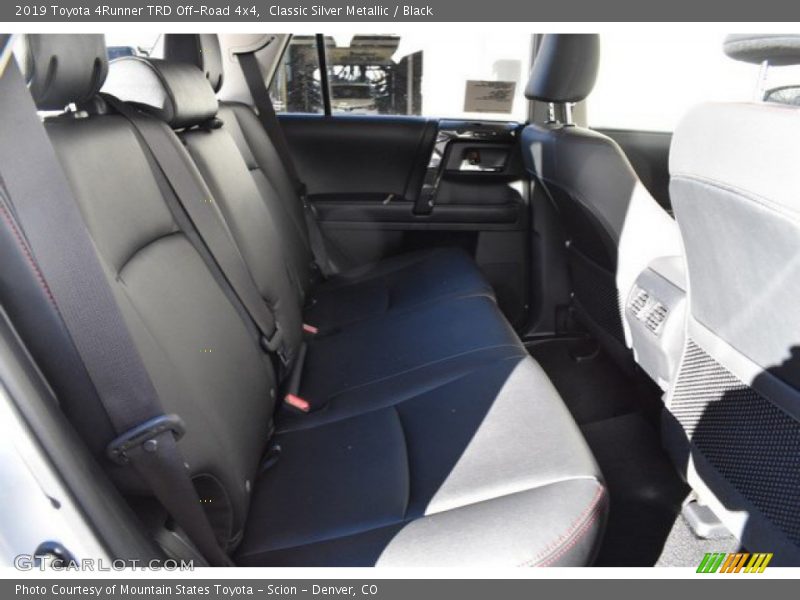 Classic Silver Metallic / Black 2019 Toyota 4Runner TRD Off-Road 4x4