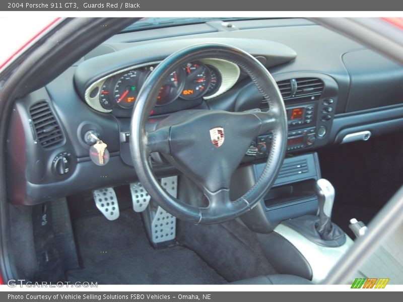 Dashboard of 2004 911 GT3