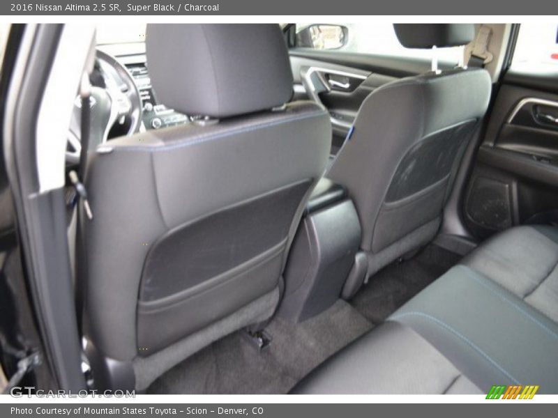 Super Black / Charcoal 2016 Nissan Altima 2.5 SR