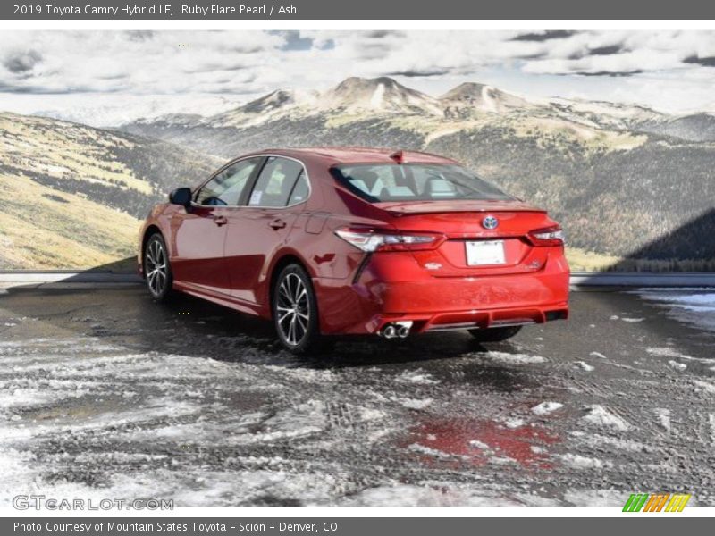 Ruby Flare Pearl / Ash 2019 Toyota Camry Hybrid LE