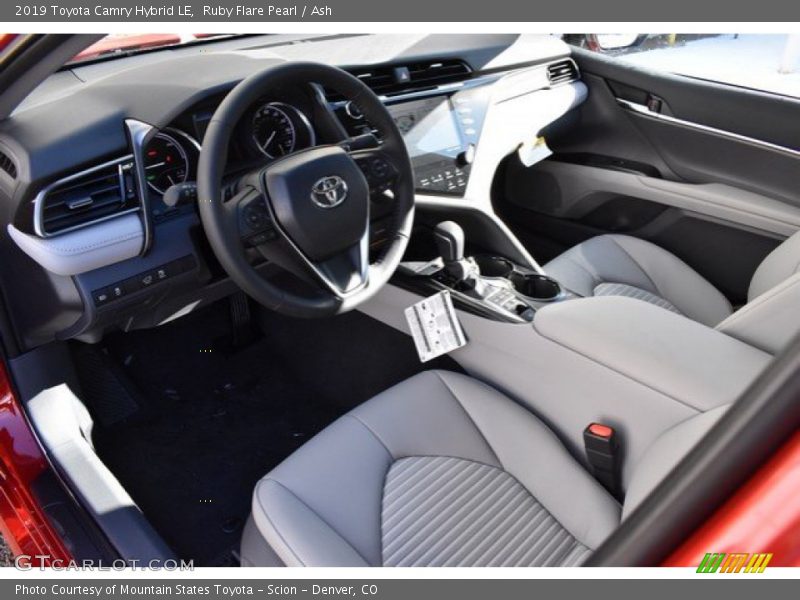Ruby Flare Pearl / Ash 2019 Toyota Camry Hybrid LE