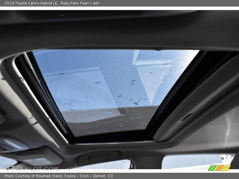 Ruby Flare Pearl / Ash 2019 Toyota Camry Hybrid LE