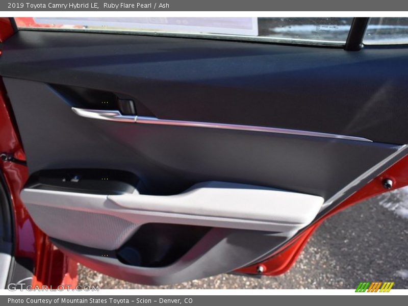 Ruby Flare Pearl / Ash 2019 Toyota Camry Hybrid LE