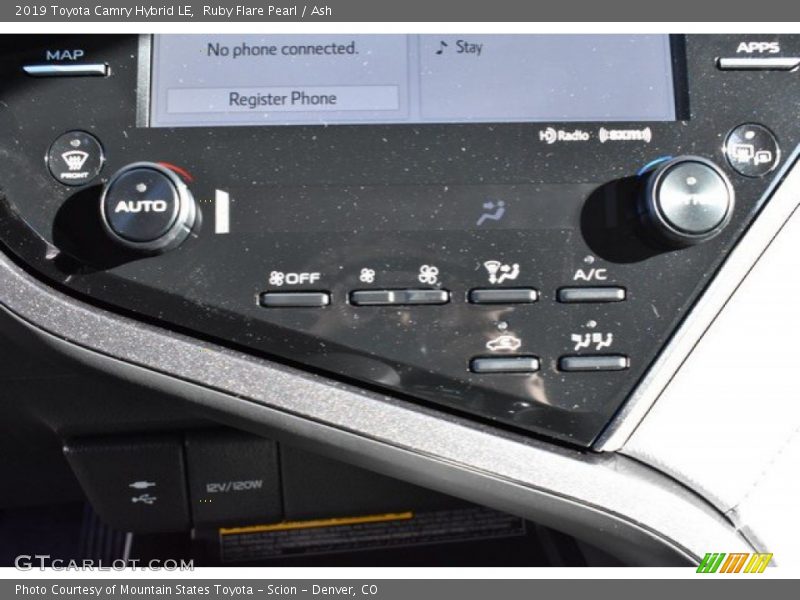 Ruby Flare Pearl / Ash 2019 Toyota Camry Hybrid LE
