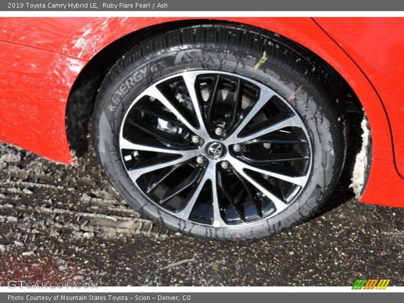 Ruby Flare Pearl / Ash 2019 Toyota Camry Hybrid LE