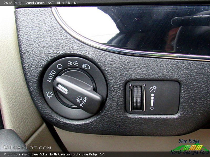 Billet / Black 2018 Dodge Grand Caravan SXT