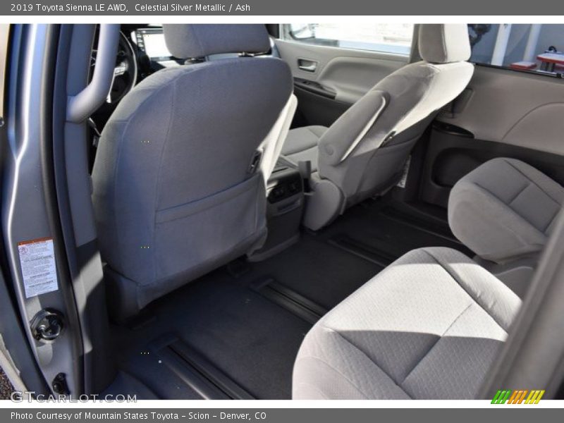 Celestial Silver Metallic / Ash 2019 Toyota Sienna LE AWD