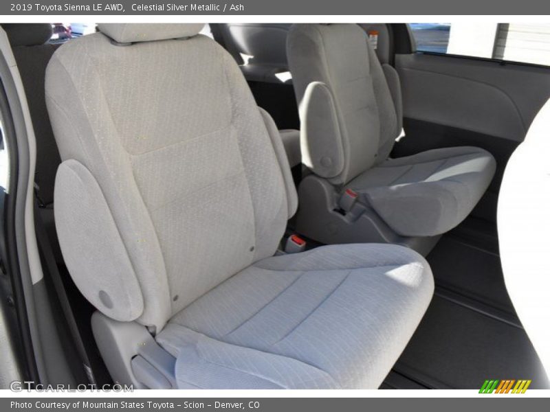 Celestial Silver Metallic / Ash 2019 Toyota Sienna LE AWD