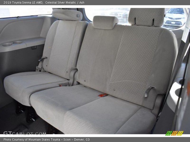 Celestial Silver Metallic / Ash 2019 Toyota Sienna LE AWD