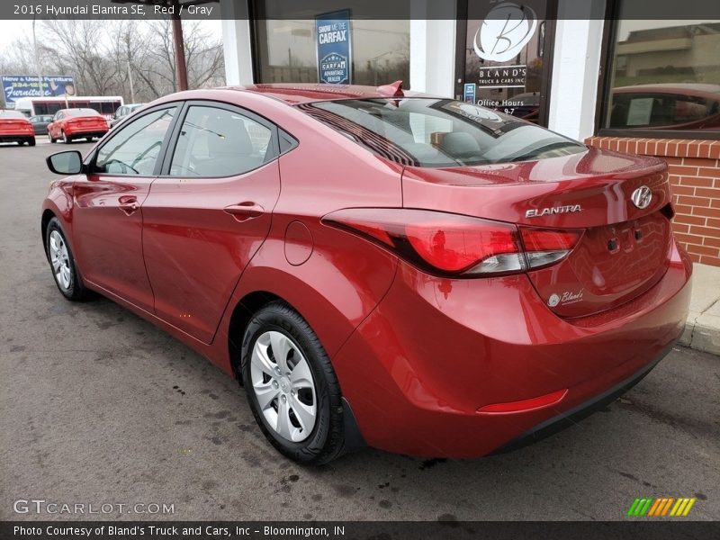 Red / Gray 2016 Hyundai Elantra SE