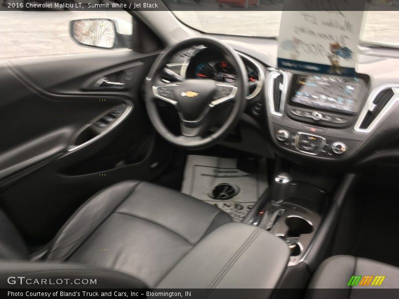 Summit White / Jet Black 2016 Chevrolet Malibu LT