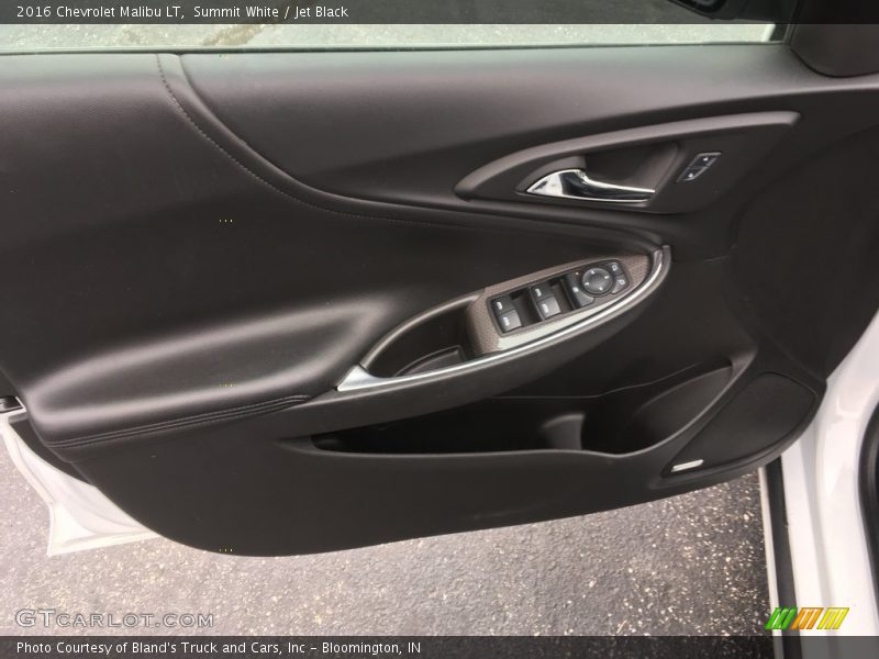Summit White / Jet Black 2016 Chevrolet Malibu LT