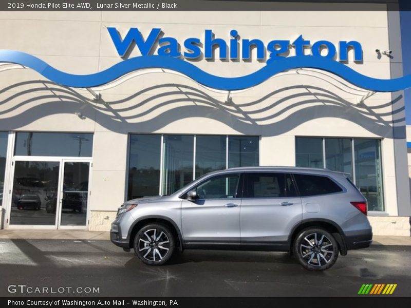 Lunar Silver Metallic / Black 2019 Honda Pilot Elite AWD