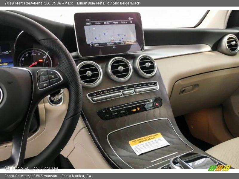 Lunar Blue Metallic / Silk Beige/Black 2019 Mercedes-Benz GLC 350e 4Matic