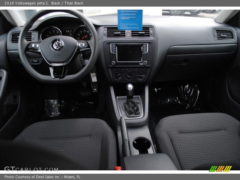 Black / Titan Black 2016 Volkswagen Jetta S
