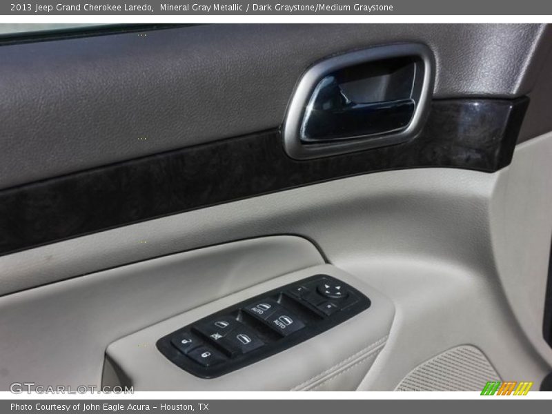 Mineral Gray Metallic / Dark Graystone/Medium Graystone 2013 Jeep Grand Cherokee Laredo