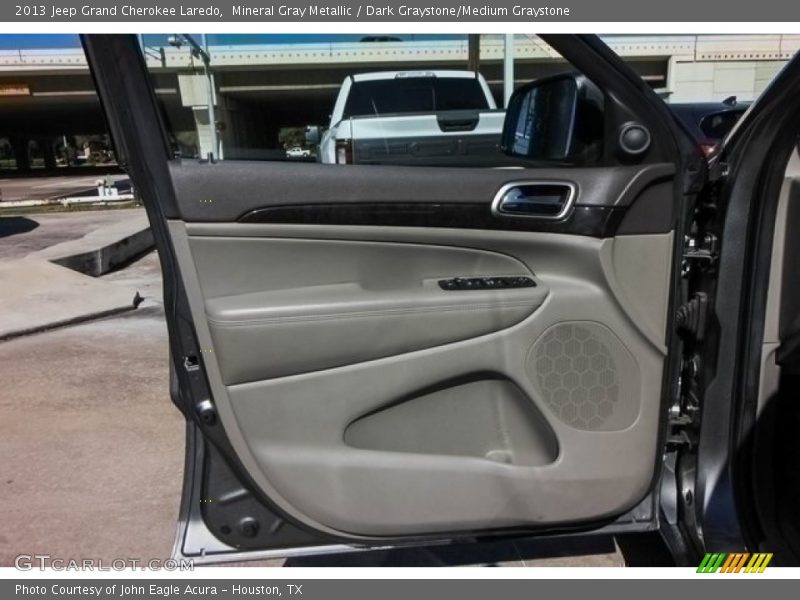 Mineral Gray Metallic / Dark Graystone/Medium Graystone 2013 Jeep Grand Cherokee Laredo