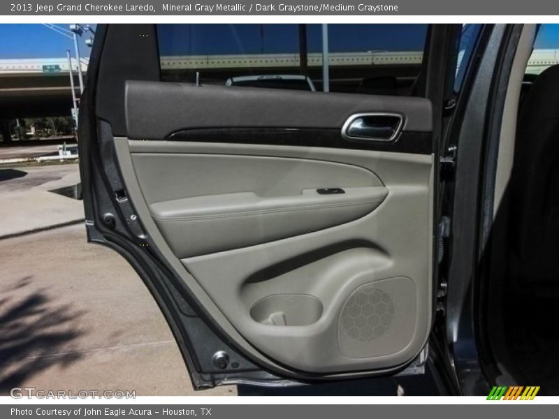 Mineral Gray Metallic / Dark Graystone/Medium Graystone 2013 Jeep Grand Cherokee Laredo