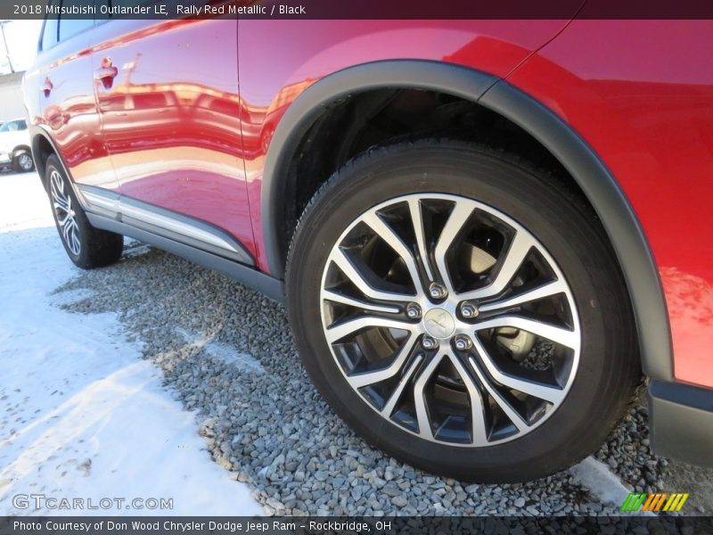 Rally Red Metallic / Black 2018 Mitsubishi Outlander LE