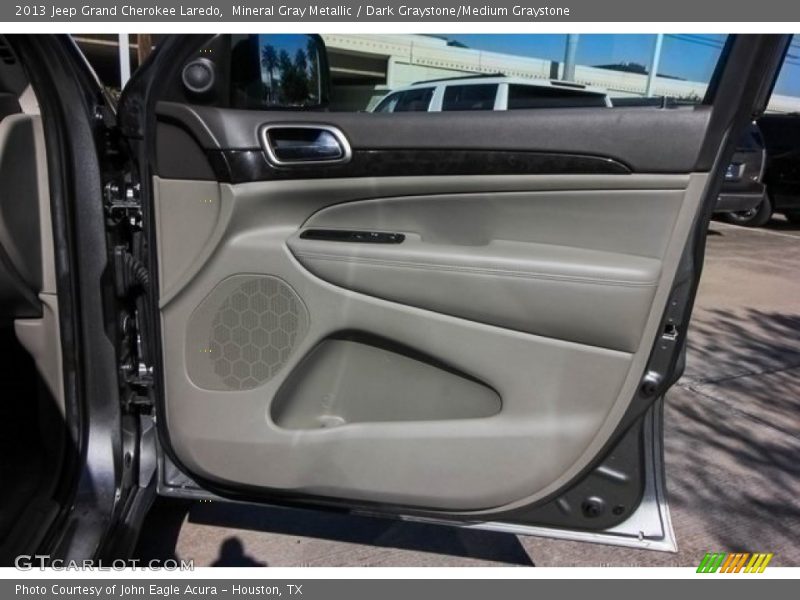 Mineral Gray Metallic / Dark Graystone/Medium Graystone 2013 Jeep Grand Cherokee Laredo