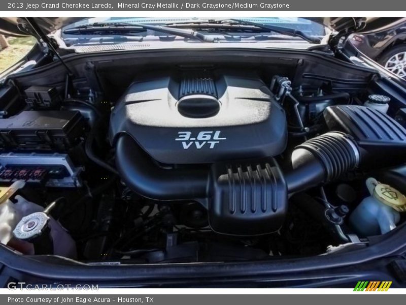 Mineral Gray Metallic / Dark Graystone/Medium Graystone 2013 Jeep Grand Cherokee Laredo