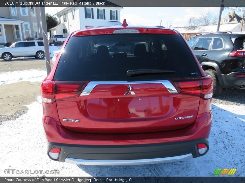 Rally Red Metallic / Black 2018 Mitsubishi Outlander LE