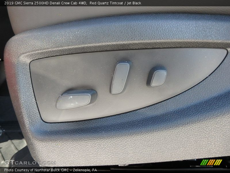 Red Quartz Tintcoat / Jet Black 2019 GMC Sierra 2500HD Denali Crew Cab 4WD