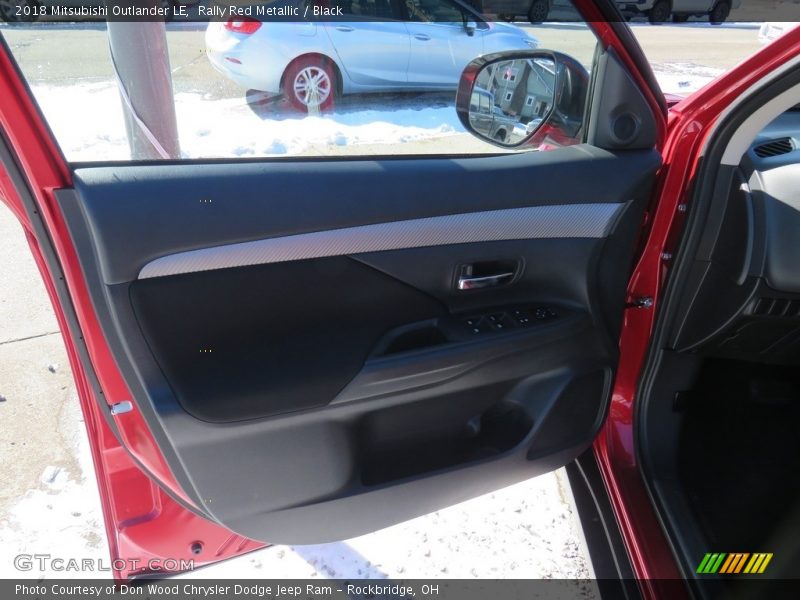 Rally Red Metallic / Black 2018 Mitsubishi Outlander LE