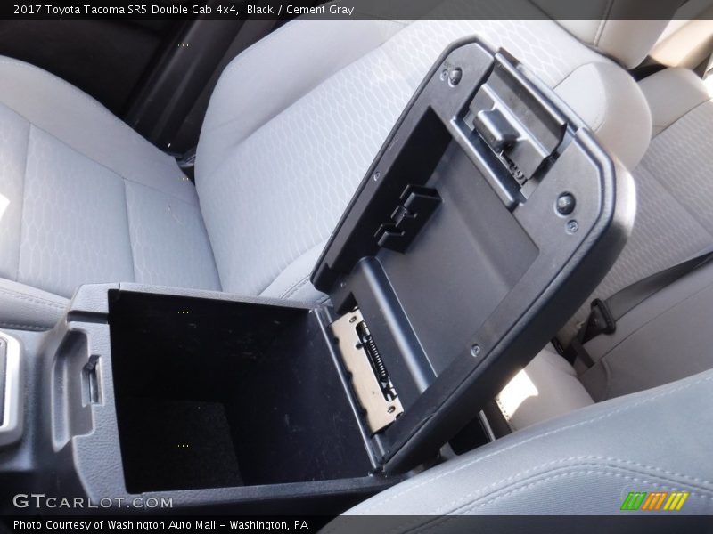Black / Cement Gray 2017 Toyota Tacoma SR5 Double Cab 4x4