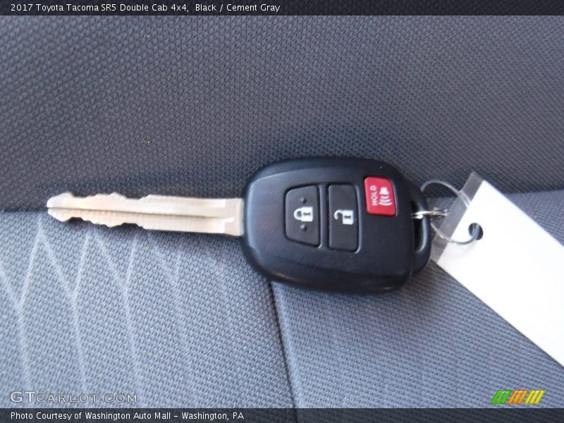 Black / Cement Gray 2017 Toyota Tacoma SR5 Double Cab 4x4