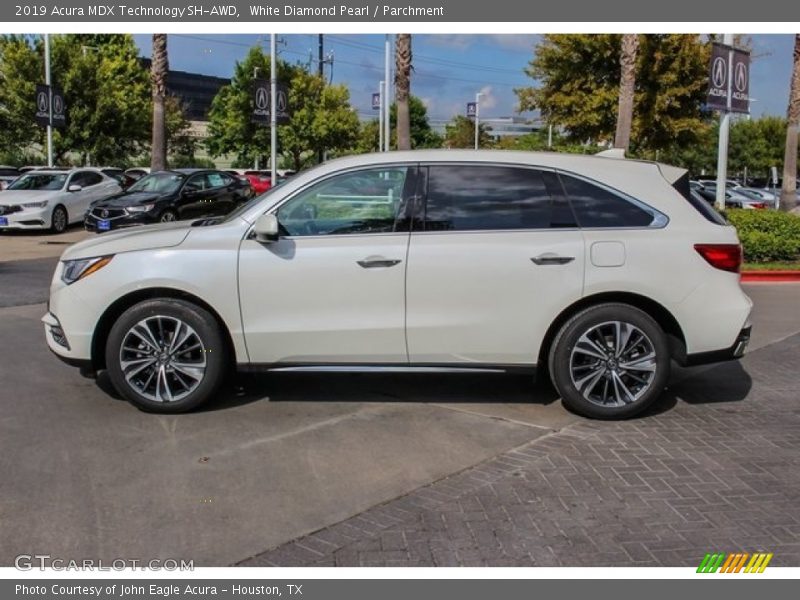 White Diamond Pearl / Parchment 2019 Acura MDX Technology SH-AWD