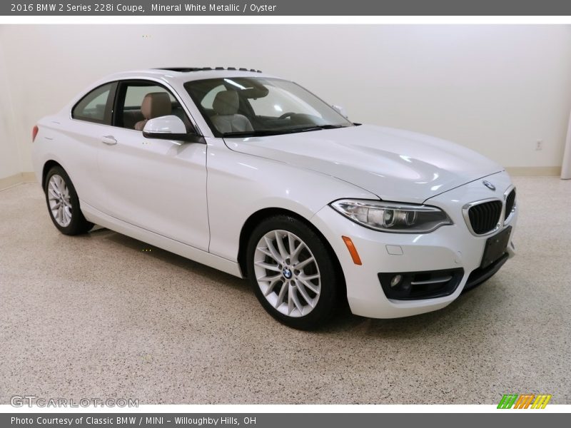 Mineral White Metallic / Oyster 2016 BMW 2 Series 228i Coupe