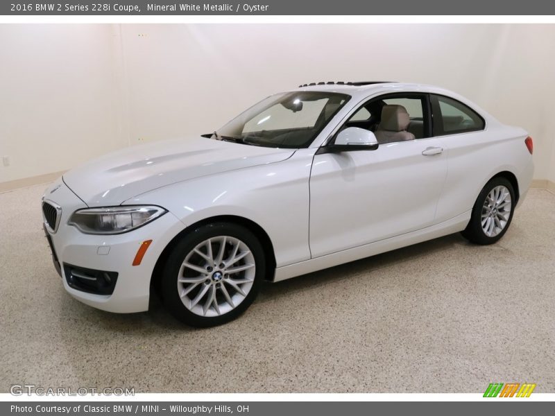 Mineral White Metallic / Oyster 2016 BMW 2 Series 228i Coupe