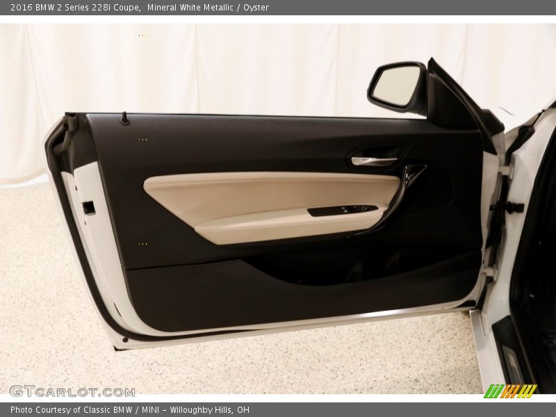 Mineral White Metallic / Oyster 2016 BMW 2 Series 228i Coupe